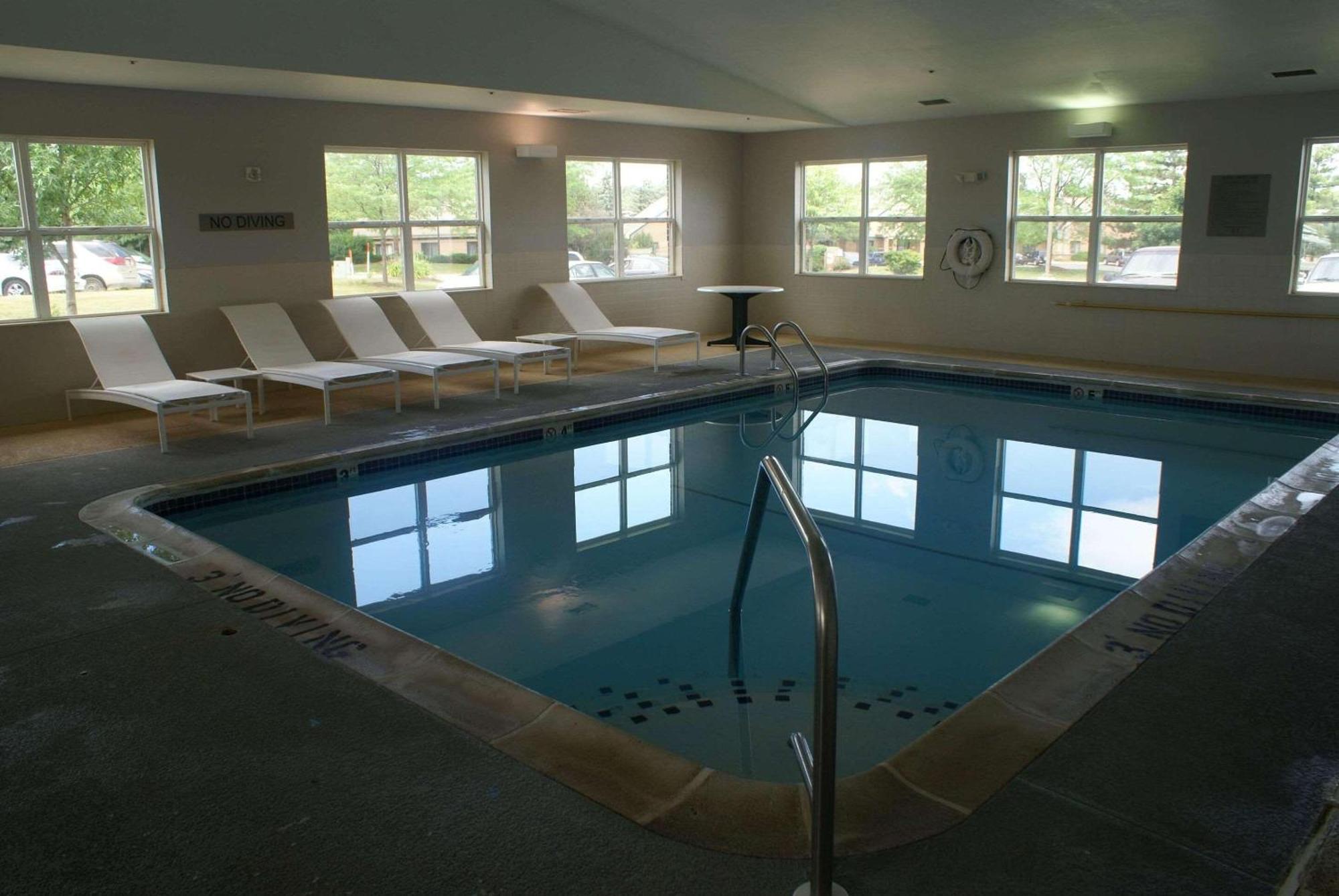 Country Inn & Suites By Radisson, Lansing, Mi 외부 사진